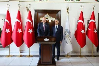 TBMM Başkanı Kurtulmuş, Afyonkarahisar'da Valiliği ve Belediyeyi ziyaret etti