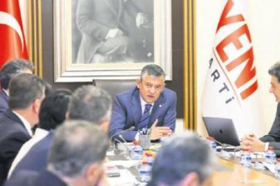 ‘YENi’ üyeler 300 bini geçti