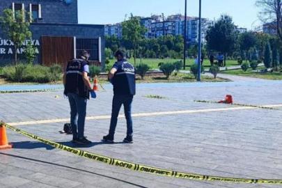 Boşandığı kadını öldürdü, yakalanacağını anlayınca intihar etti