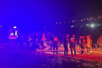 Ters şeride girdi, motosiklete çarptı: 2 ölü, 1 yaralı